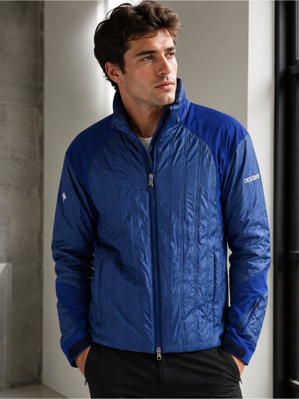 Descente Men’s Blue Quilted Performance Jacket Size L Full Zip